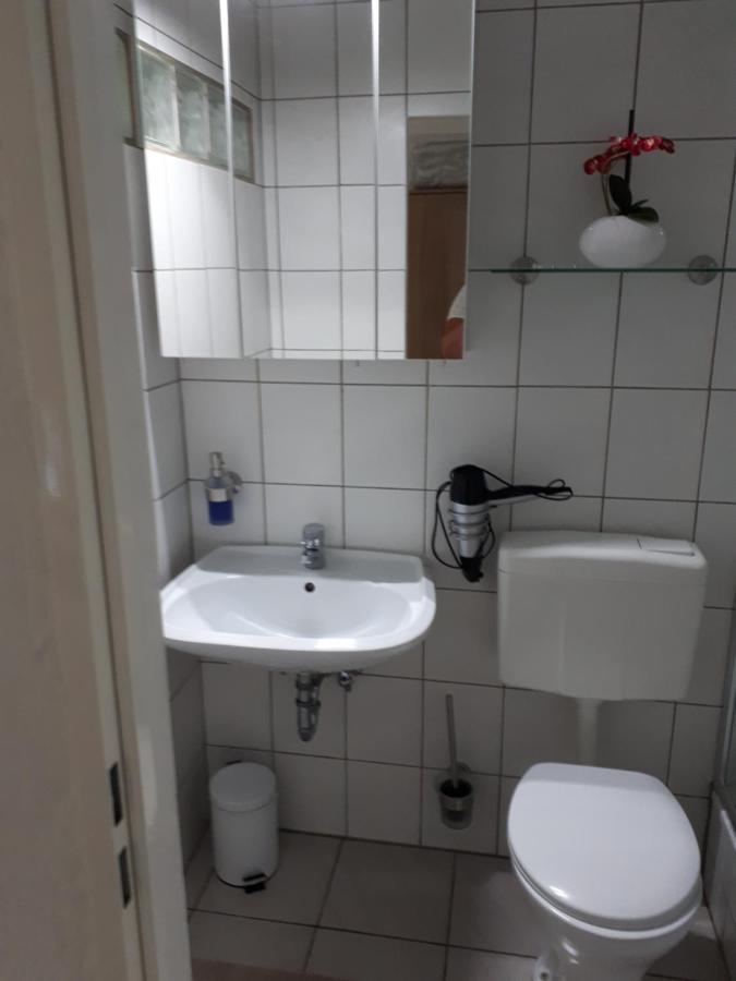 Haus Am Dekernbach Bed & Breakfast Cochem Dış mekan fotoğraf