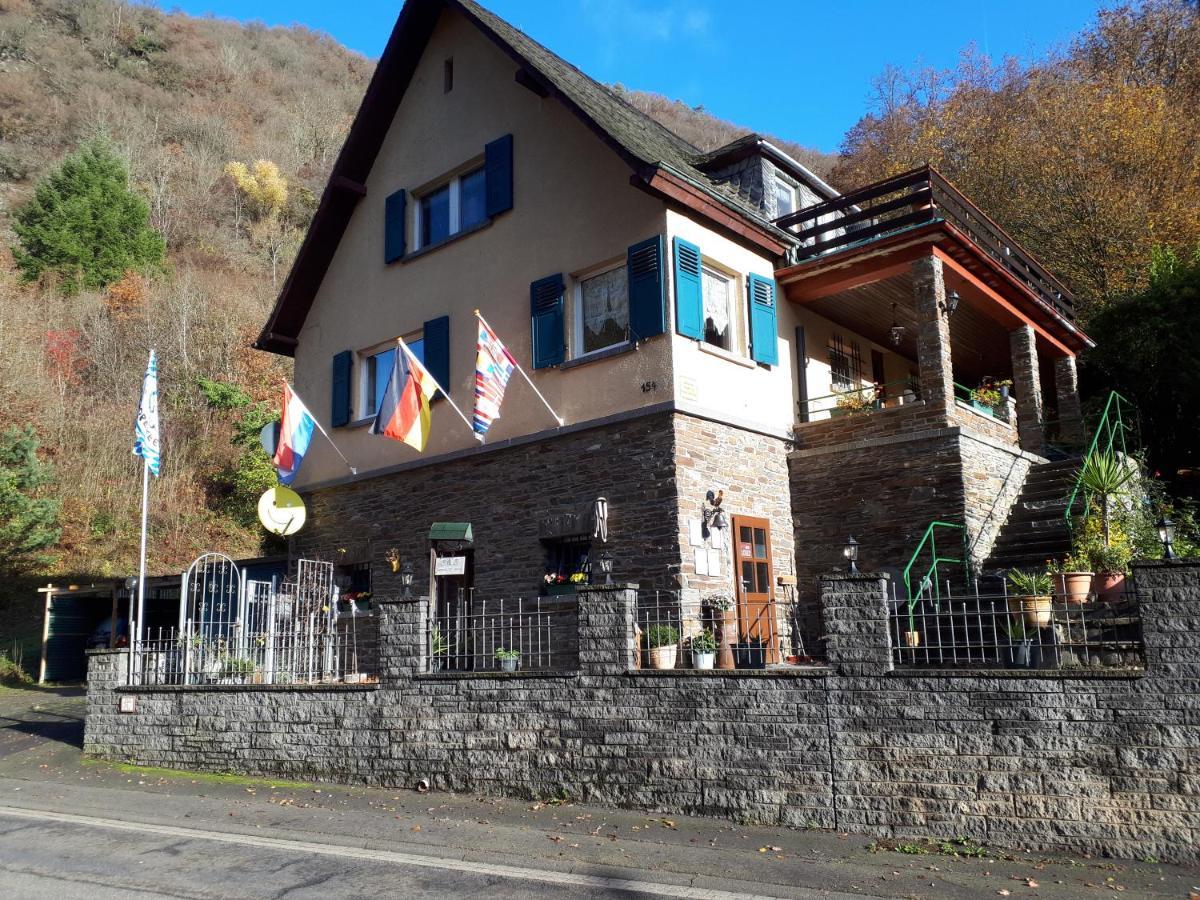 Haus Am Dekernbach Bed & Breakfast Cochem Dış mekan fotoğraf